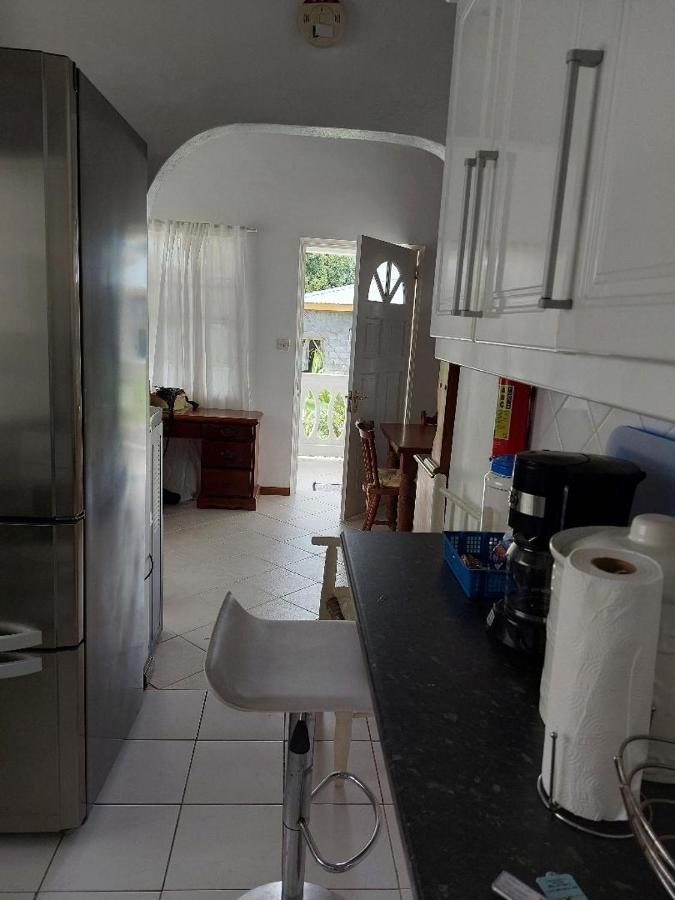 Selen'S Apartment In Ti Rocher Micoud Saint Lucia Bagian luar foto